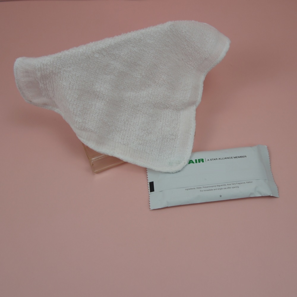 Customizable Disposable 100% Cotton Tissues Compressed Individual Airline In-Flight Wet Napkin Towel with Custom Logo