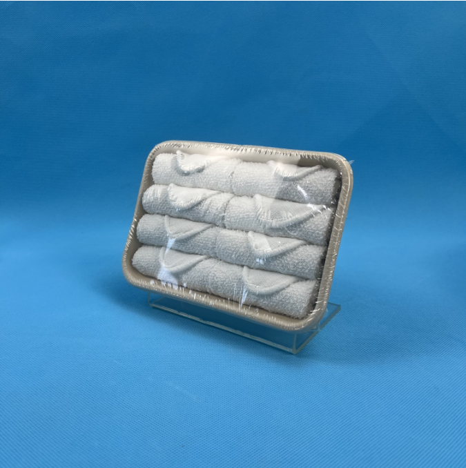 Environmental Rolled Cotton Disposable Face Hand Towel  in Environmental Tray