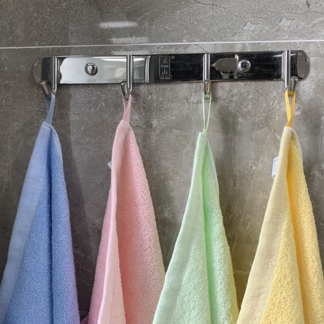 Colorful Ultra Absorbent Soft BambooTowel With Satin Hang Loop