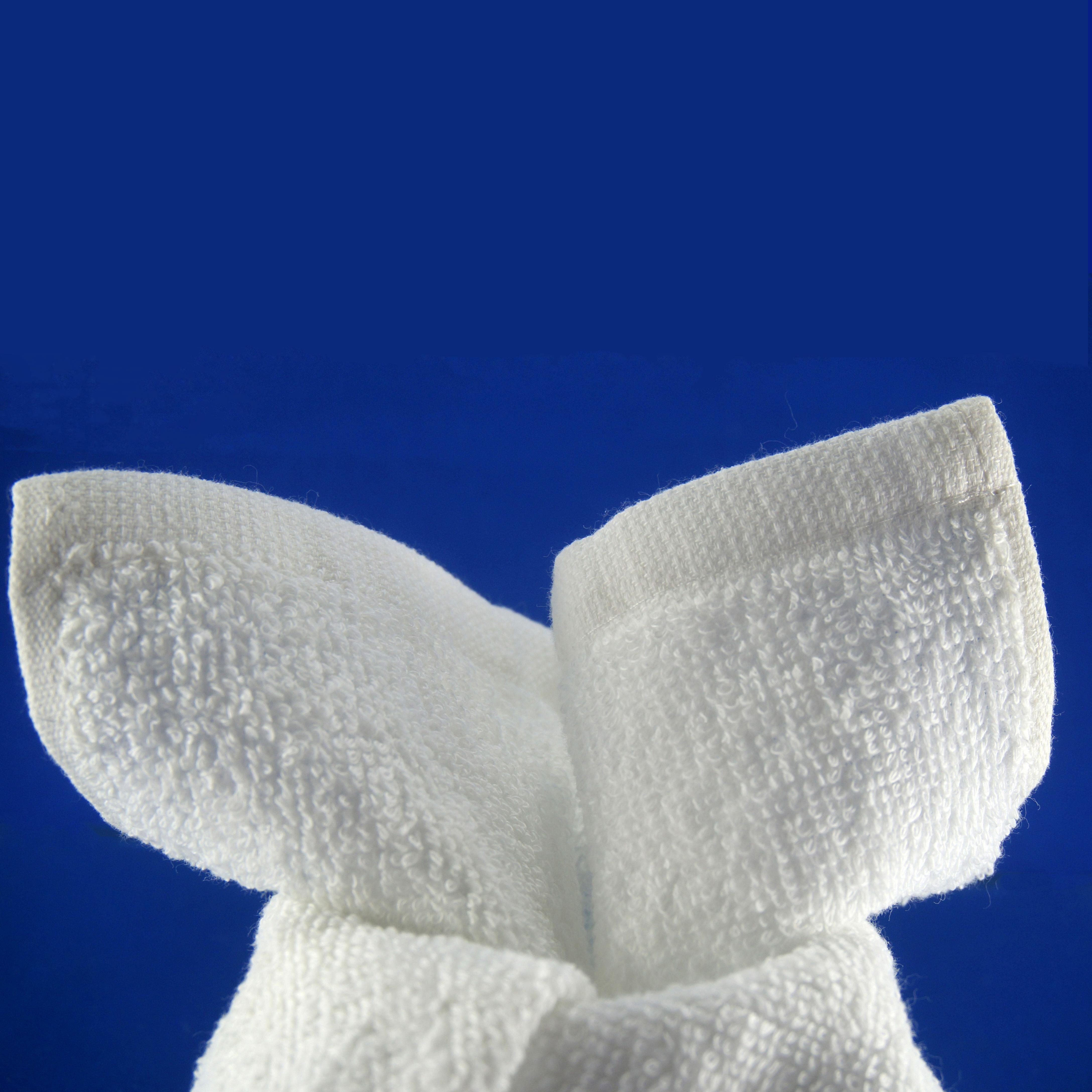 Wholesale 100% Cotton Woven One Time Use Disposable Airline Hot Towel