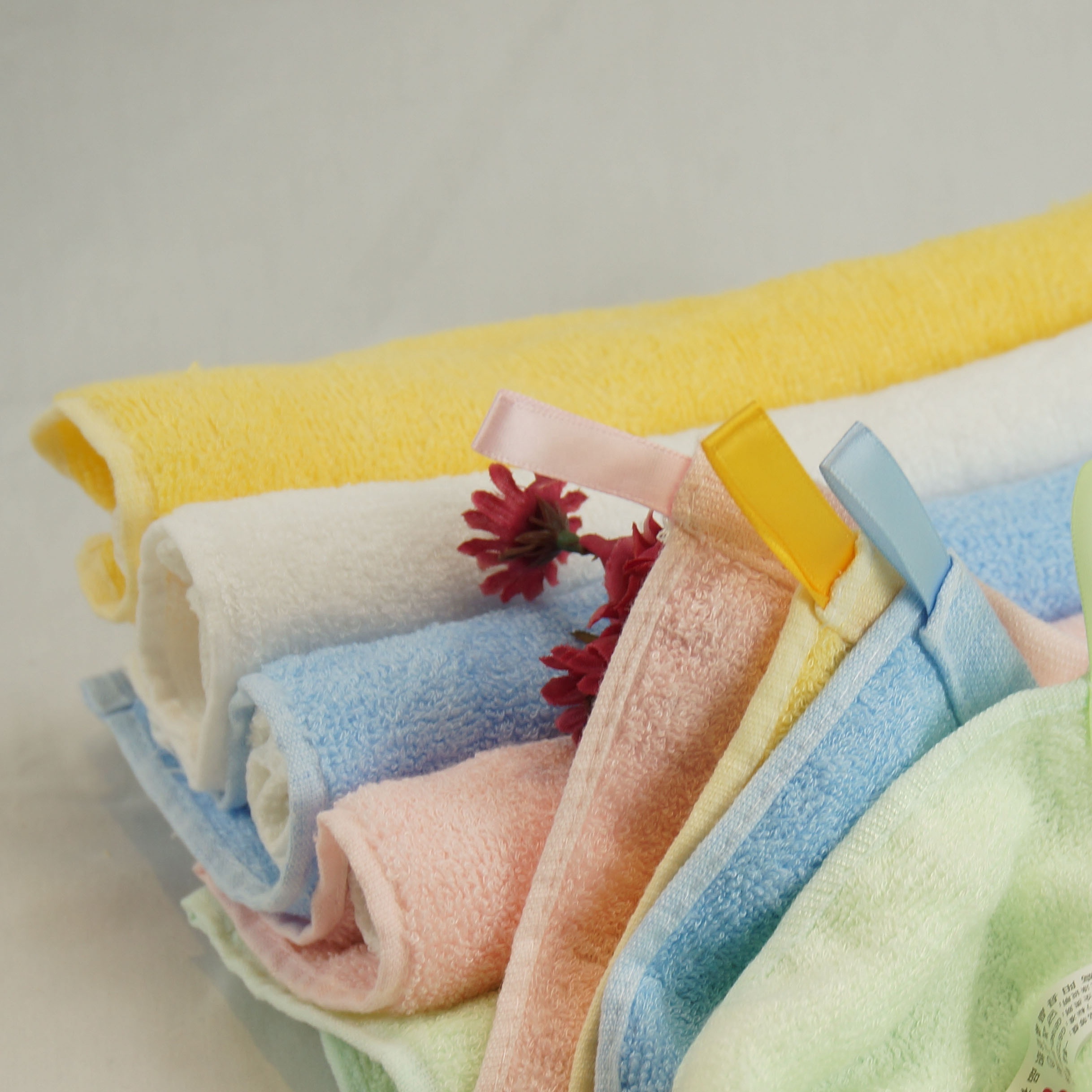 Multiple Color Bamboo Fiber Baby Wash cloth Small Hand Towel With Hanging Loop