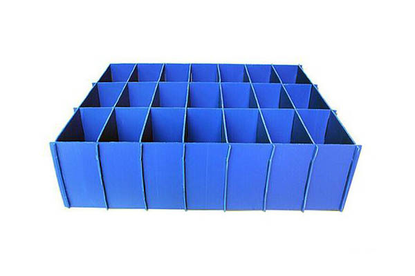 Conductive polypropylene plastic separator