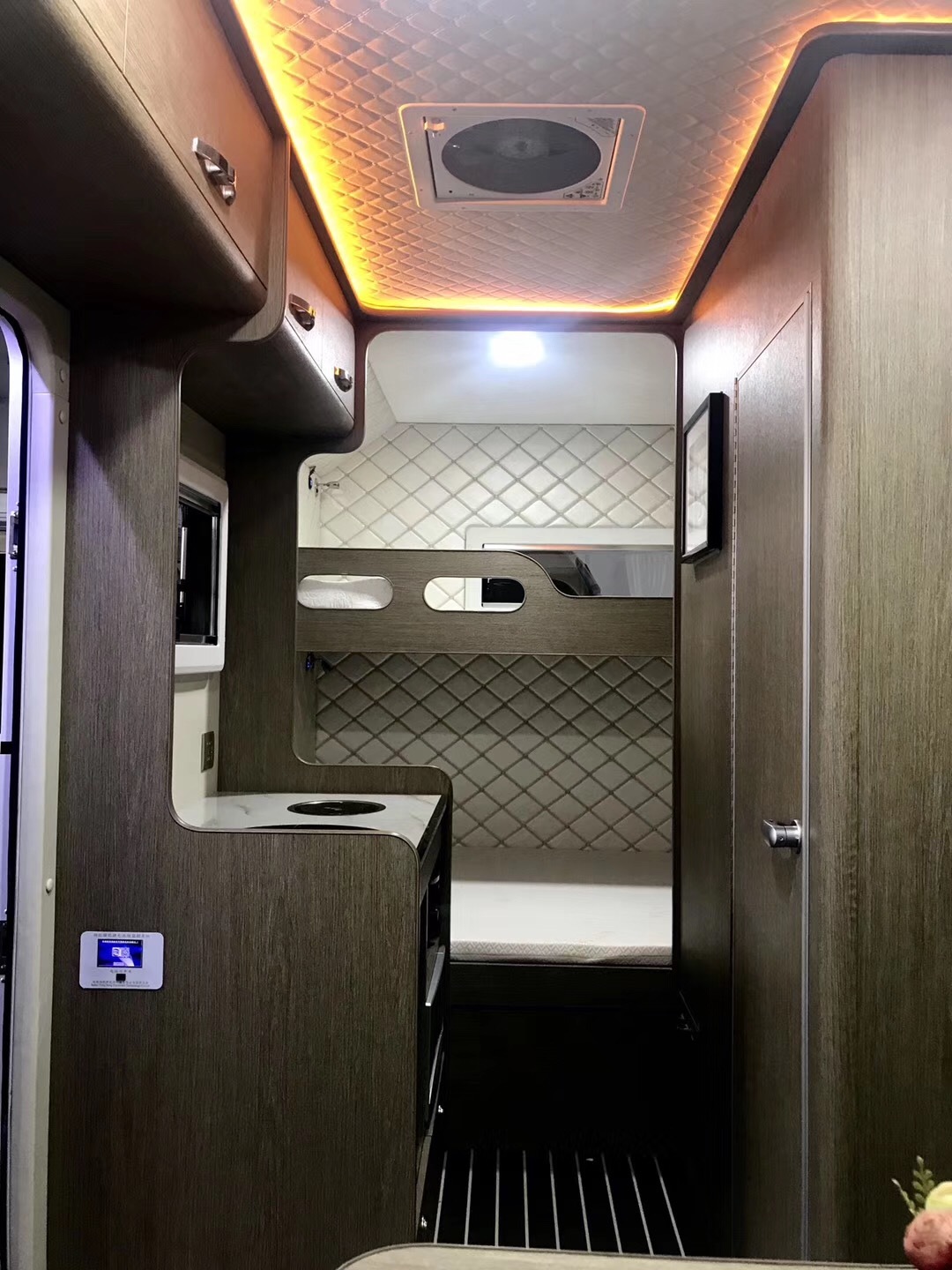 JZC9021XLJ Travel Trailer