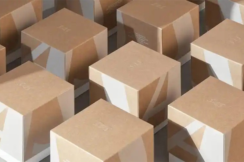 The difference between laminated and non-laminated cardboard boxes.