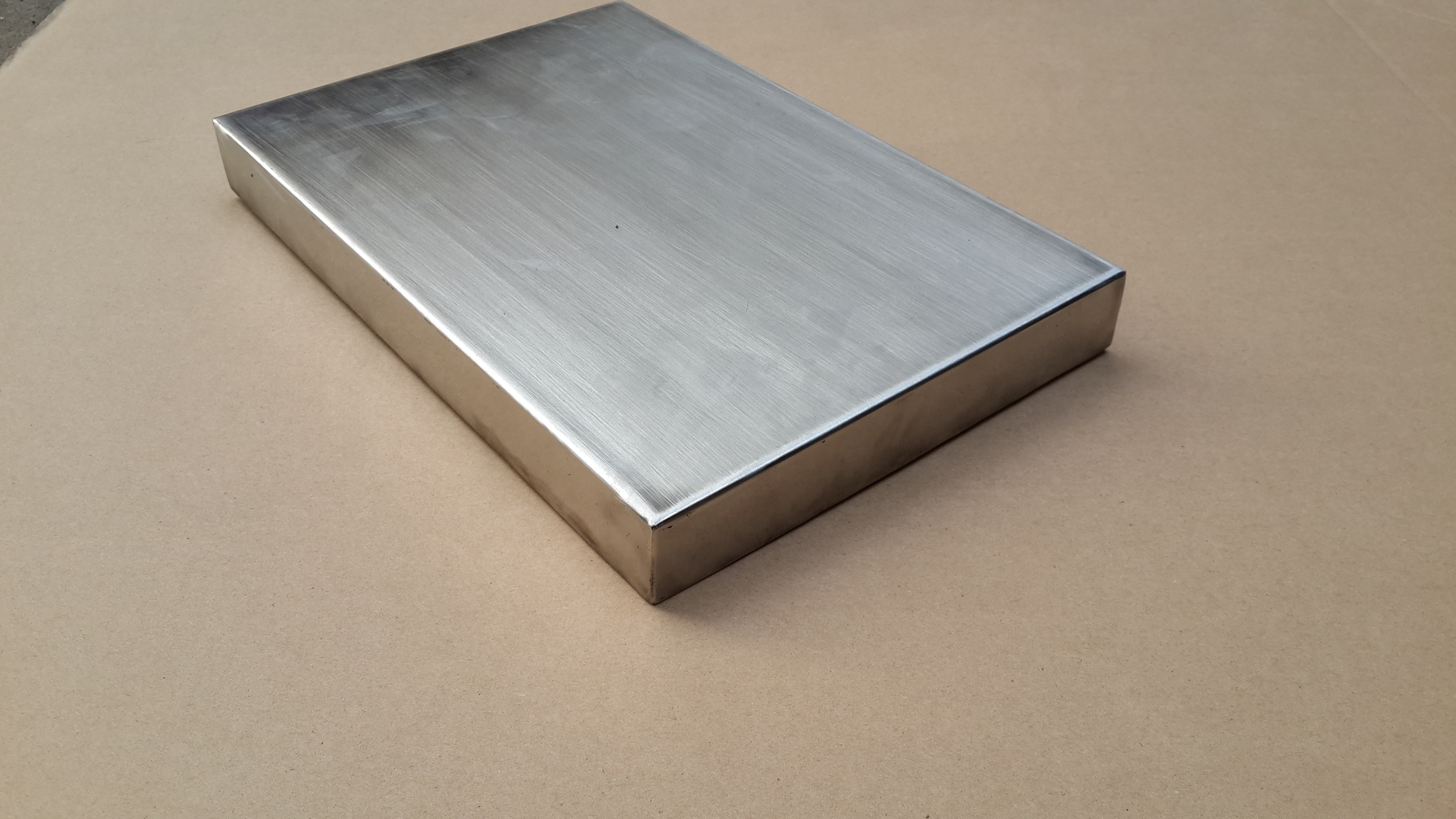 Magnetic Plate