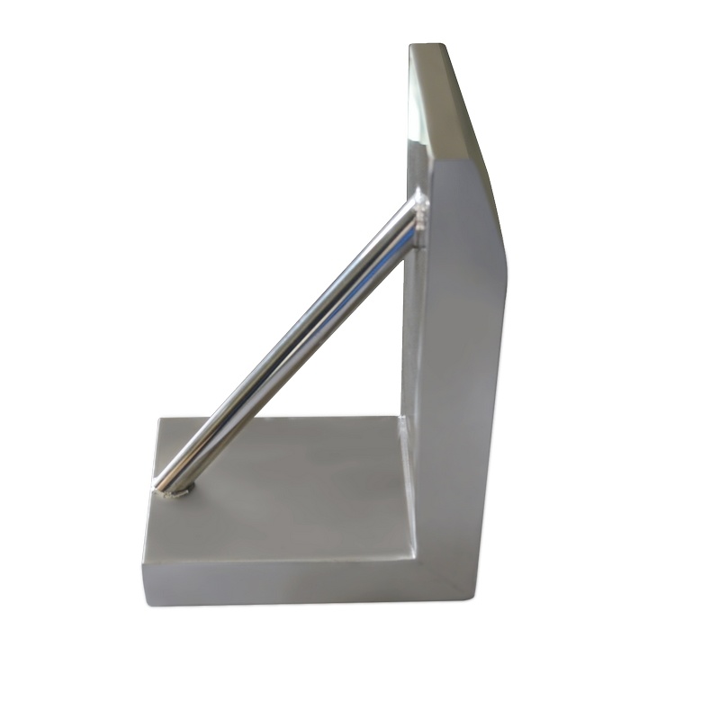 Magnetic divider