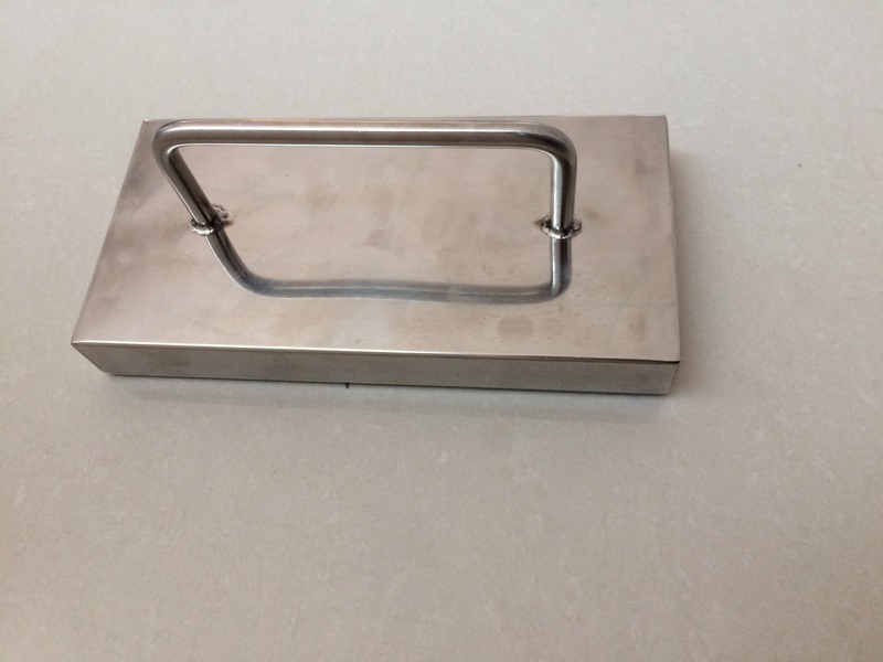 Magnetic fishing device