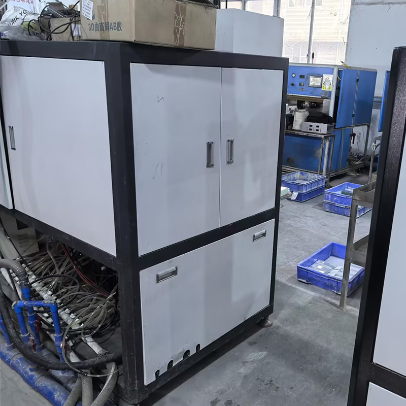 Servo racks
