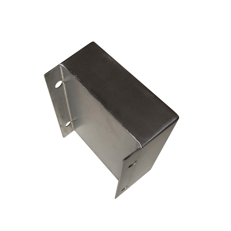 Magnetic divider