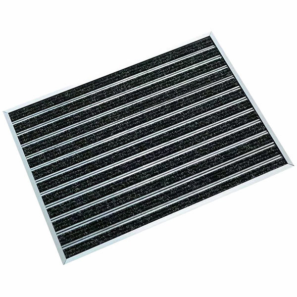 Aluminum door mat with carpet border