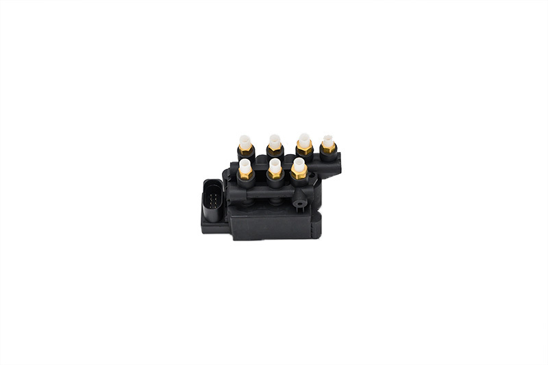 BMW 7-Series (G11, G12) Air Suspension valve 37206861882, 37206884682