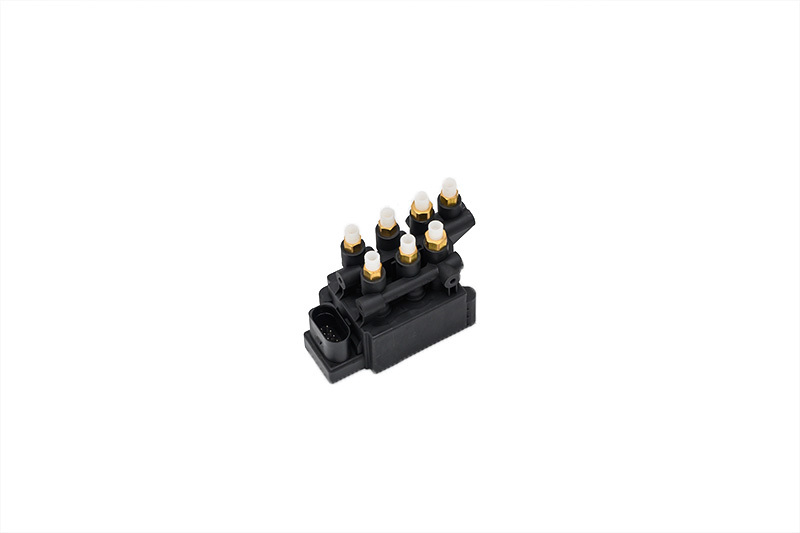 BMW 7-Series (G11, G12) Air Suspension valve 37206861882, 37206884682
