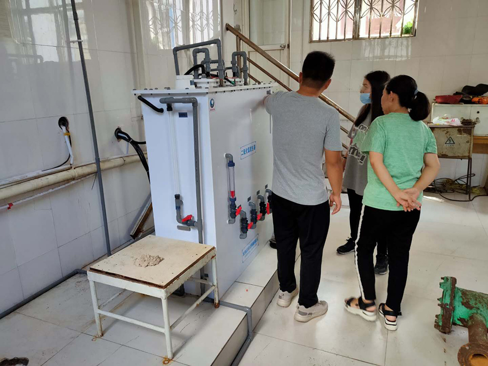 长治市某煤矿供水厂采用我司电解二氧化氯发生器处理生活用水