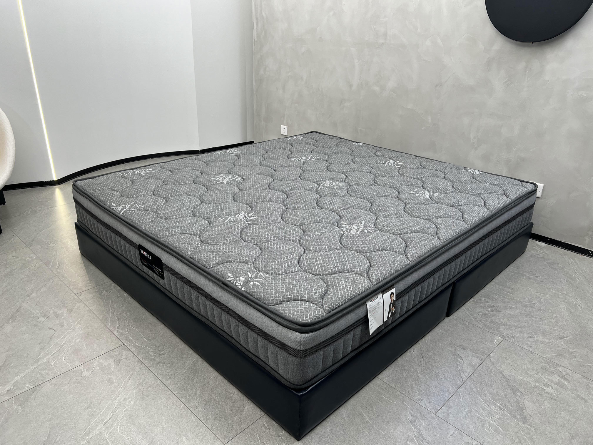 Fine-Auspicious-Modern Civilian Bed For Daily Use