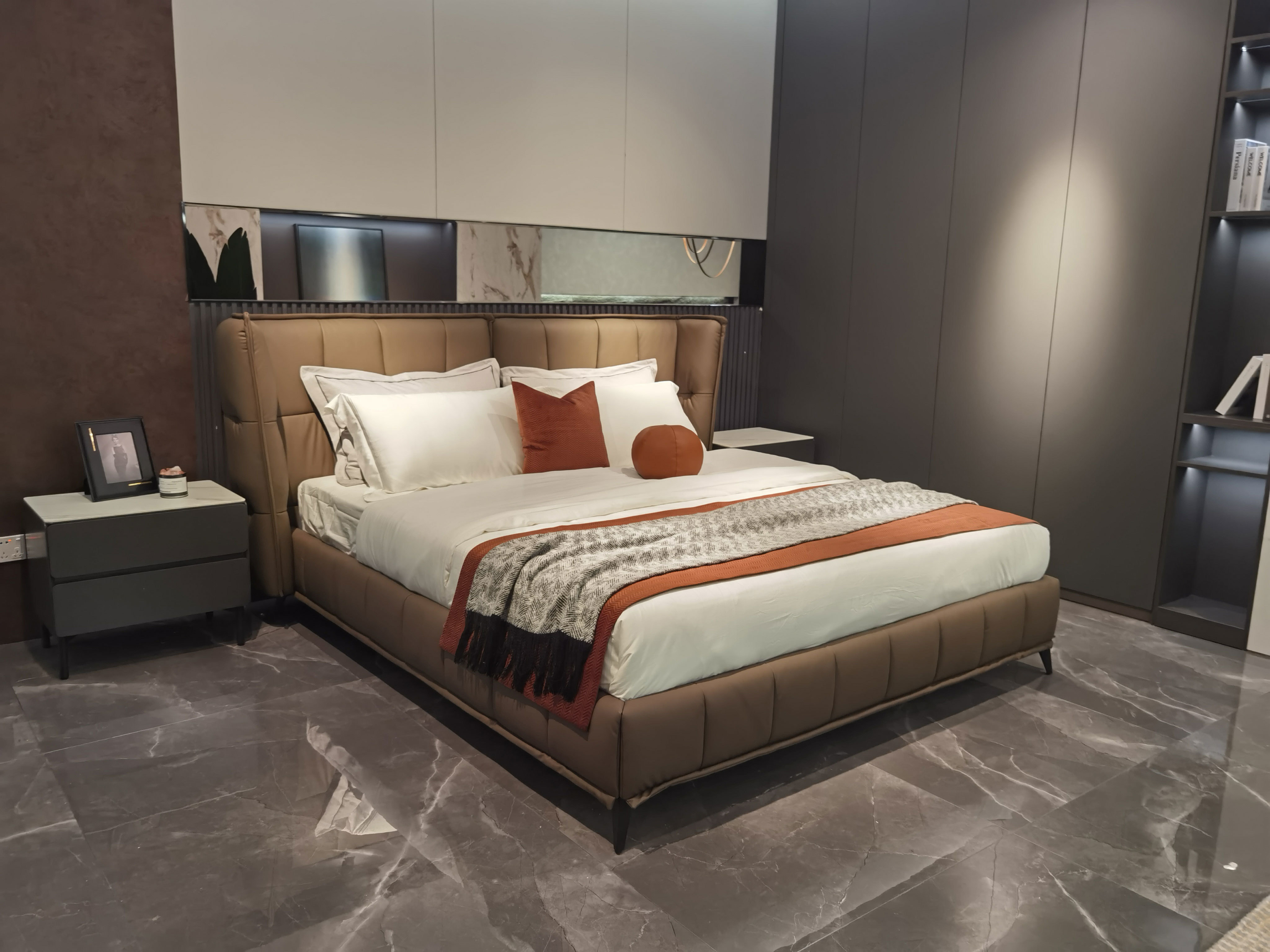 ZX-39-Fancy Modern Home Soft Bed With Headrest