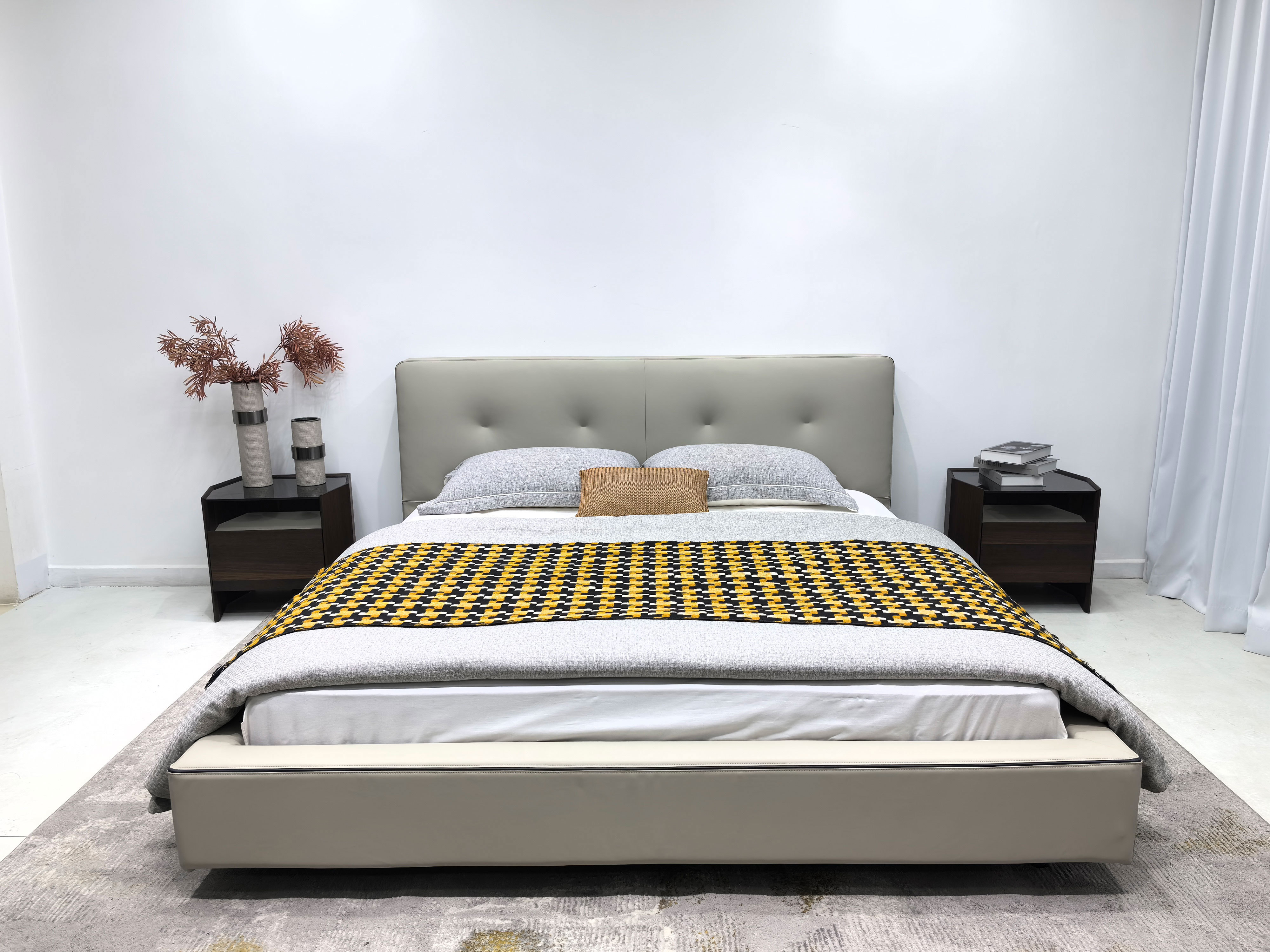 ZX-717-Oem Soft Bed With High Backrest Headboard