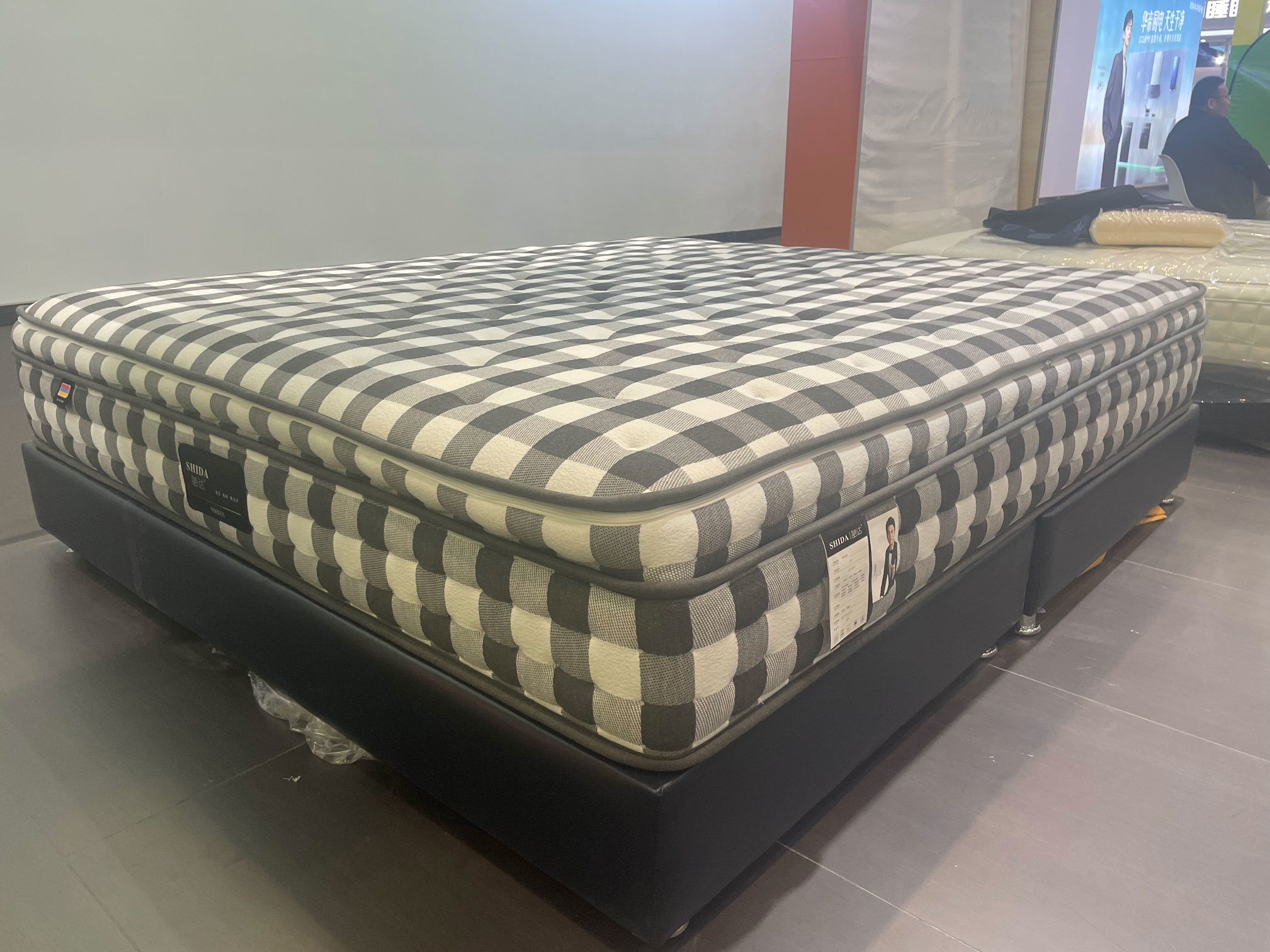 Pagani-New Modern Civilian Bed For Daily Use