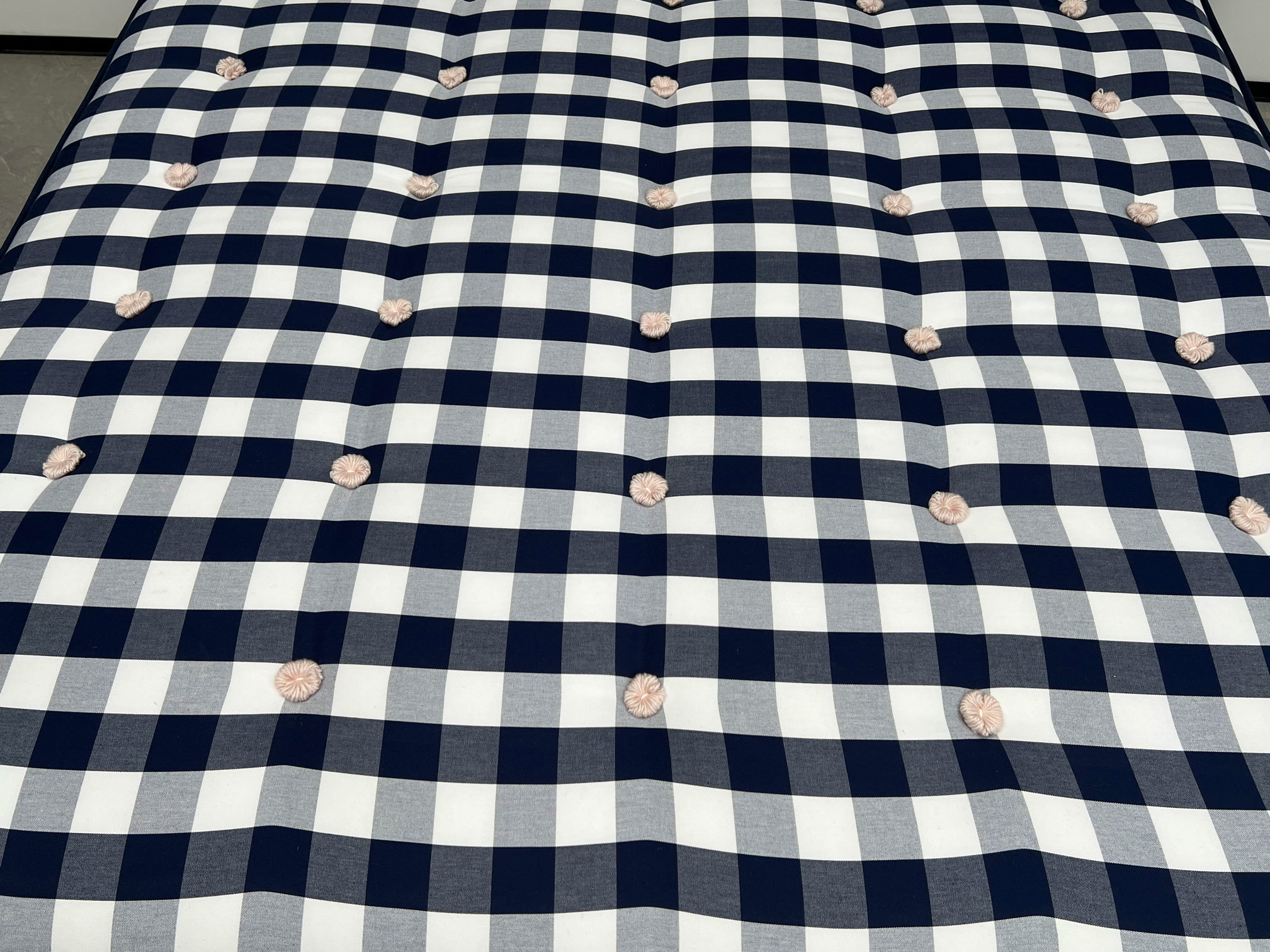 Haisi Kaite-Fancy High-End Fabric Upholstered Bed