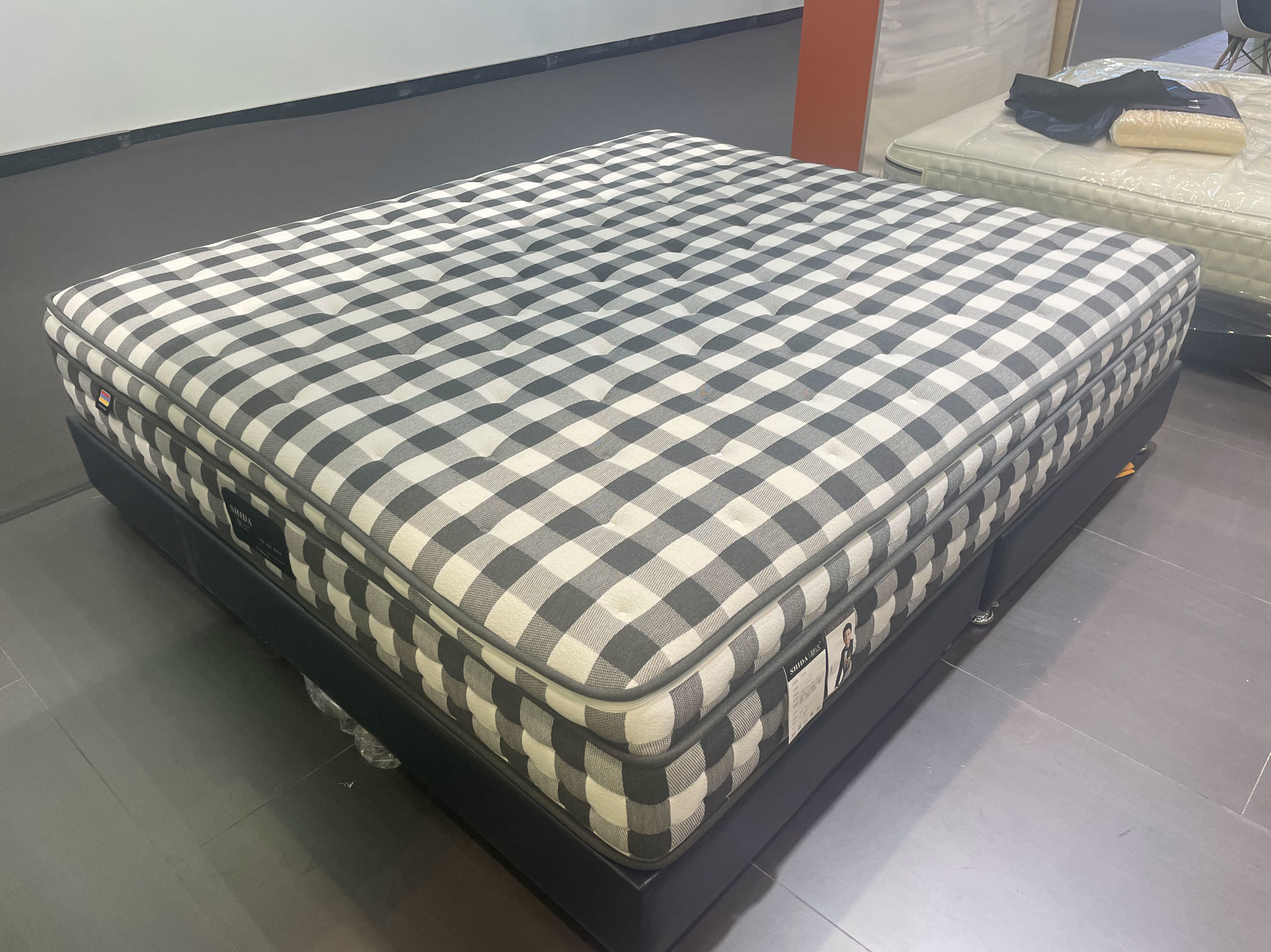Pagani-New Modern Civilian Bed For Daily Use