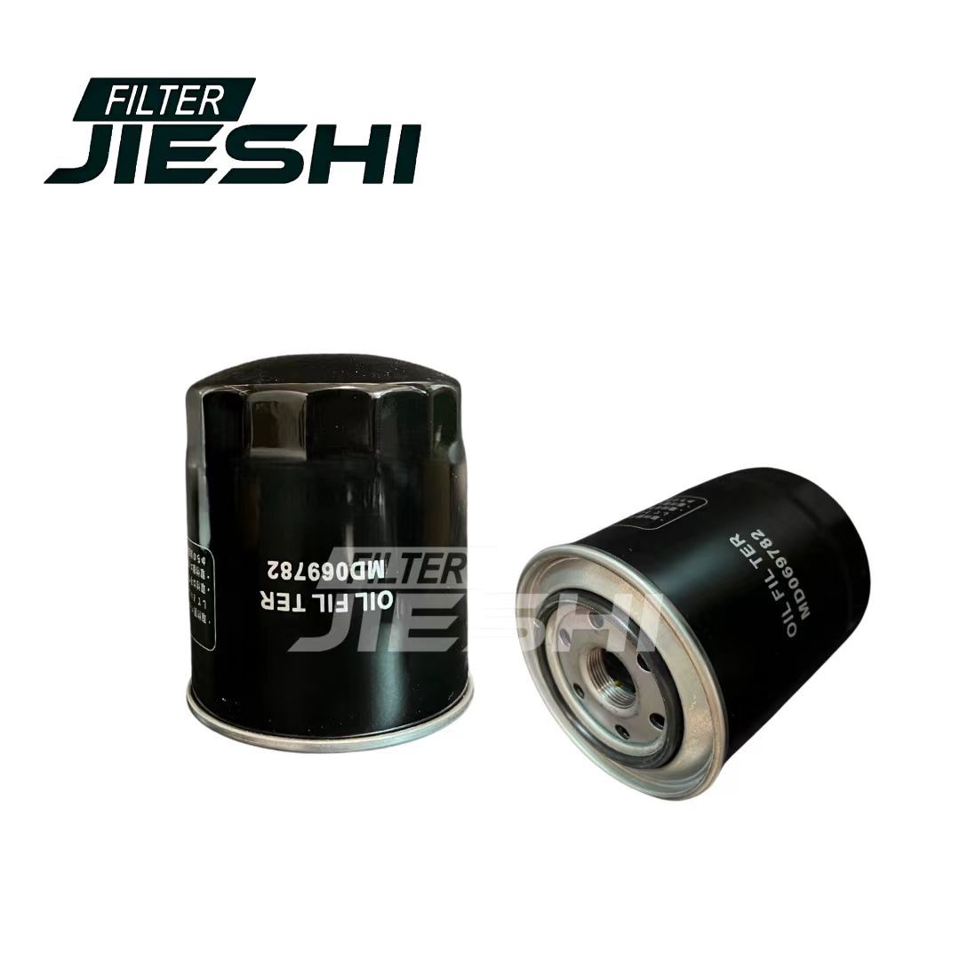 JIESHI high quality MD069782 MD326489 WP928/81 1230A045  FO-70003  OIL FILTER USE FOR MITSUBISHI