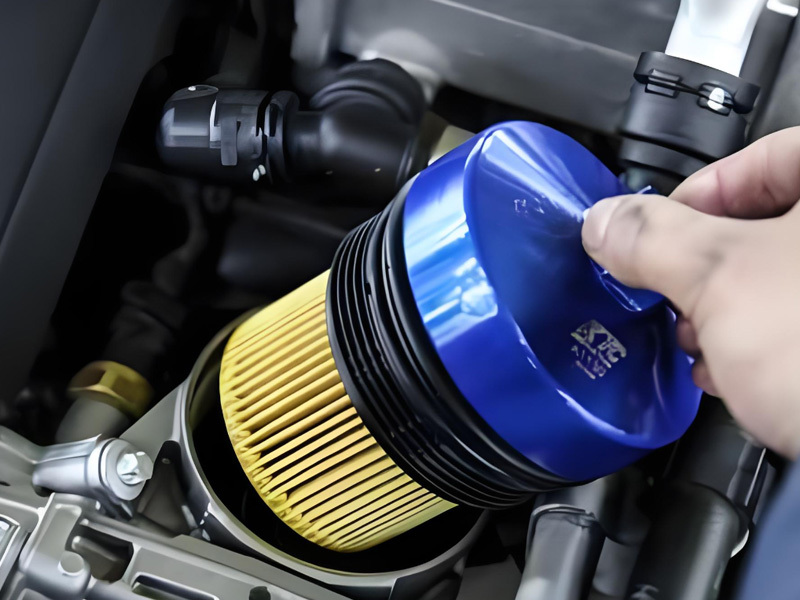 The structure and working principle of a fuel filter.