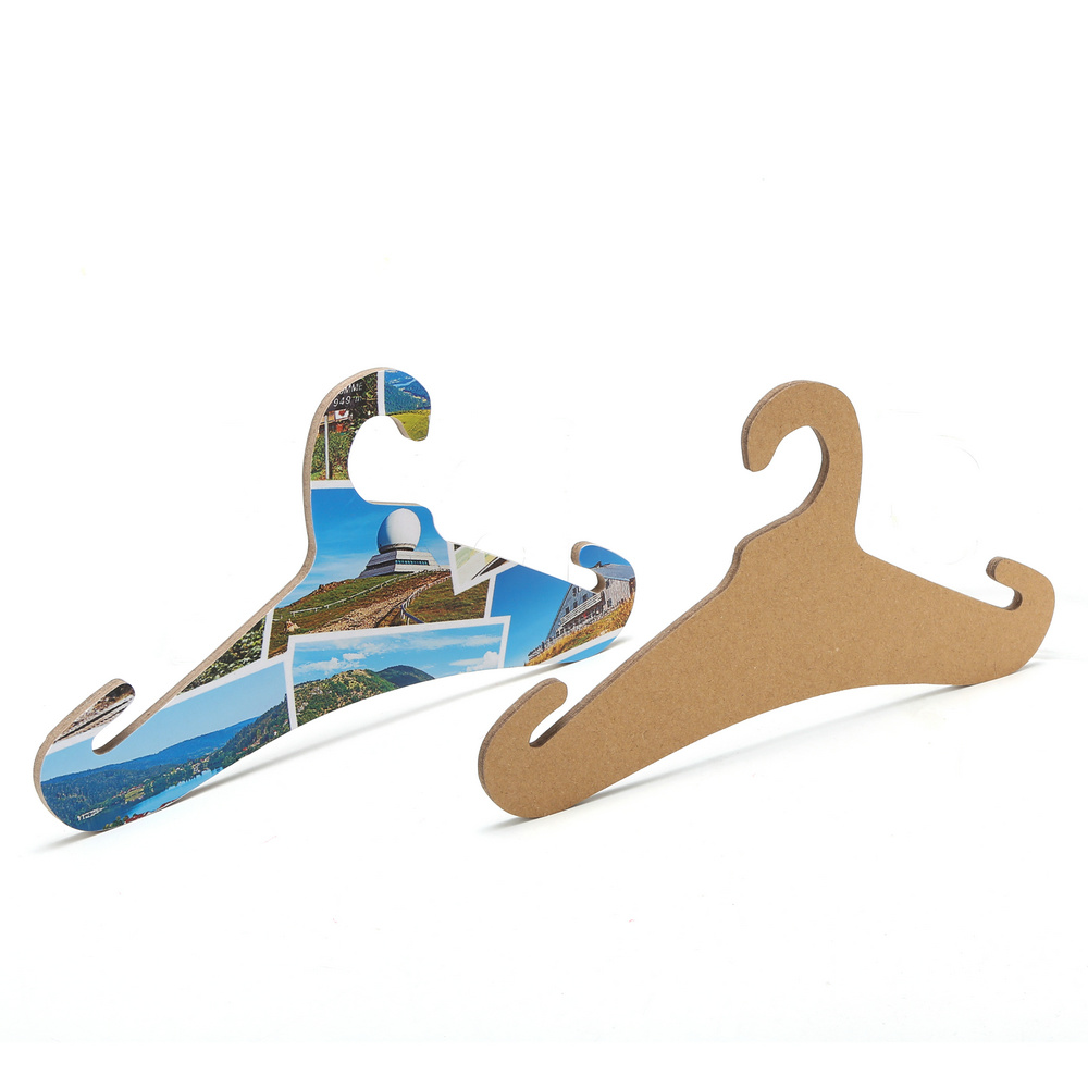 Cardboard hanger