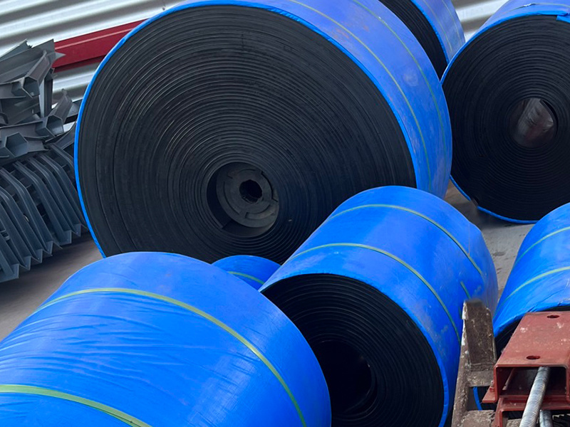 Applicable industry and composition of skirt conveyor belt?