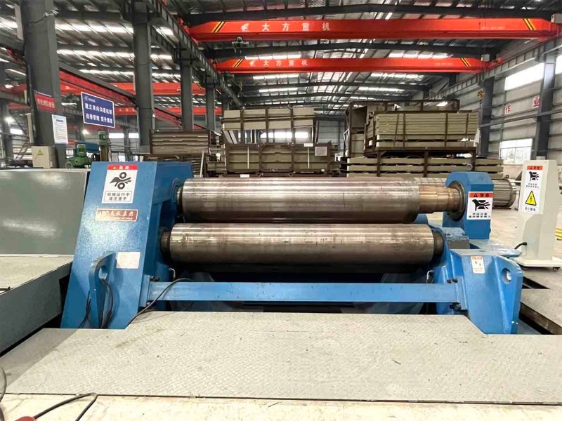 Hydraulic four roll plate rolling machine Hydraulic four roll plate rolling machine