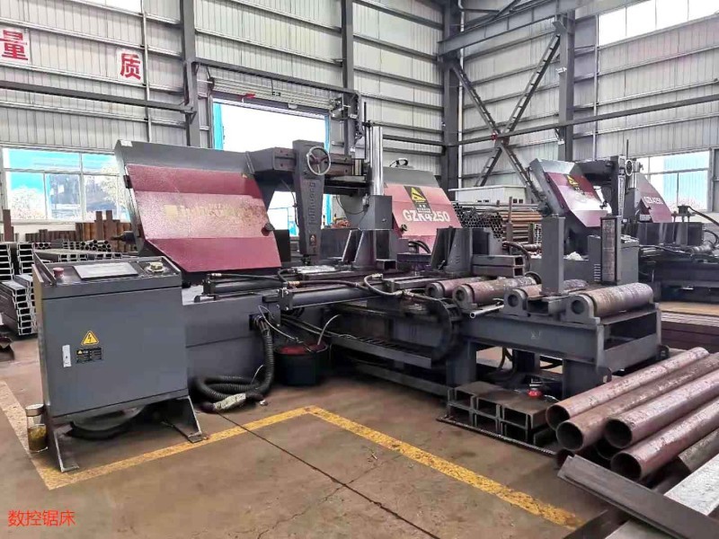 CNC sawing machine CNC sawing machine