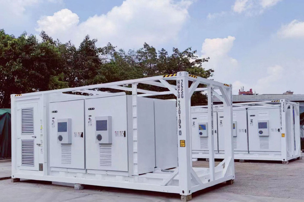 240kW/688kWh