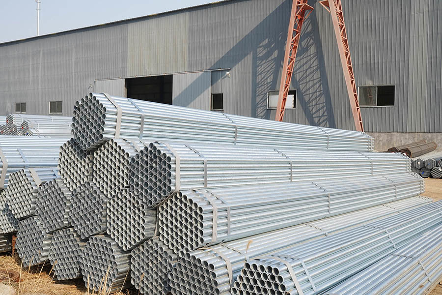 Hot-dip galvanized steel pipe