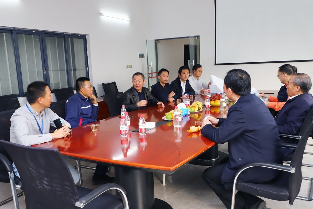 中国轻工业联合会和中国糖业协会领导小组到访