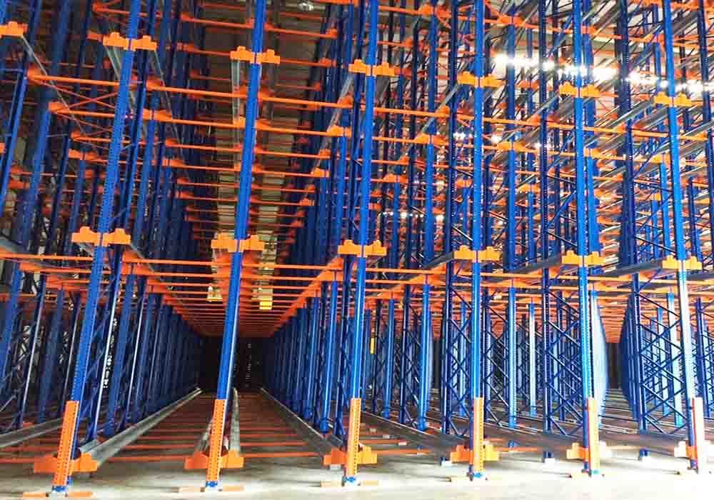 Rayonnage à navette bidirectionnelle