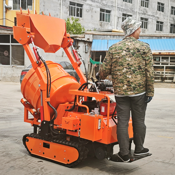 Rubber Crawler Tracked Dumper Cement Mixer