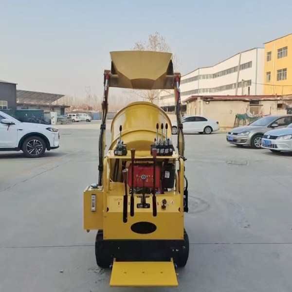 New Diesel Crawler  500L Small Self-loading Concrete Mixer