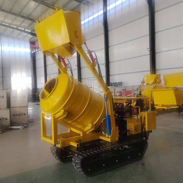 Protable concrete mixer on tracks