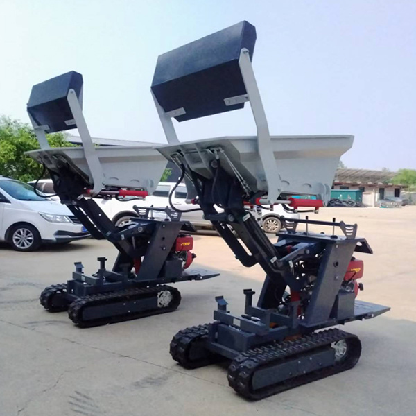 What are the benefits of a full hydraulic mini dumper with a lift?