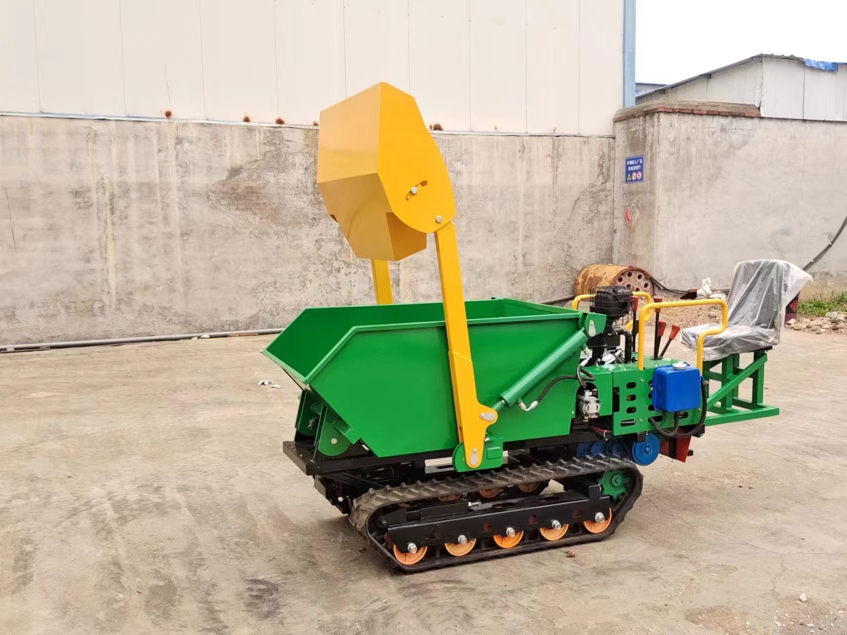 1500kg Small Crawler Dumper for Sale