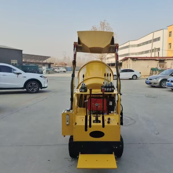500L crawler type concrete mixer