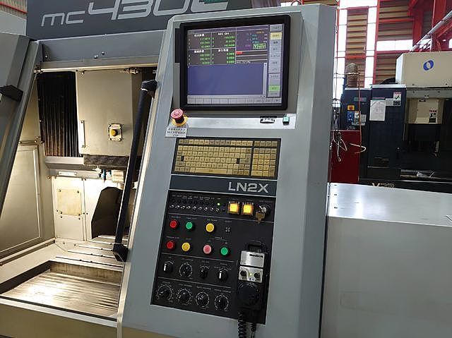 立式加工中心 沙迪克MC430L 立式加工中心 沙迪克MC430L