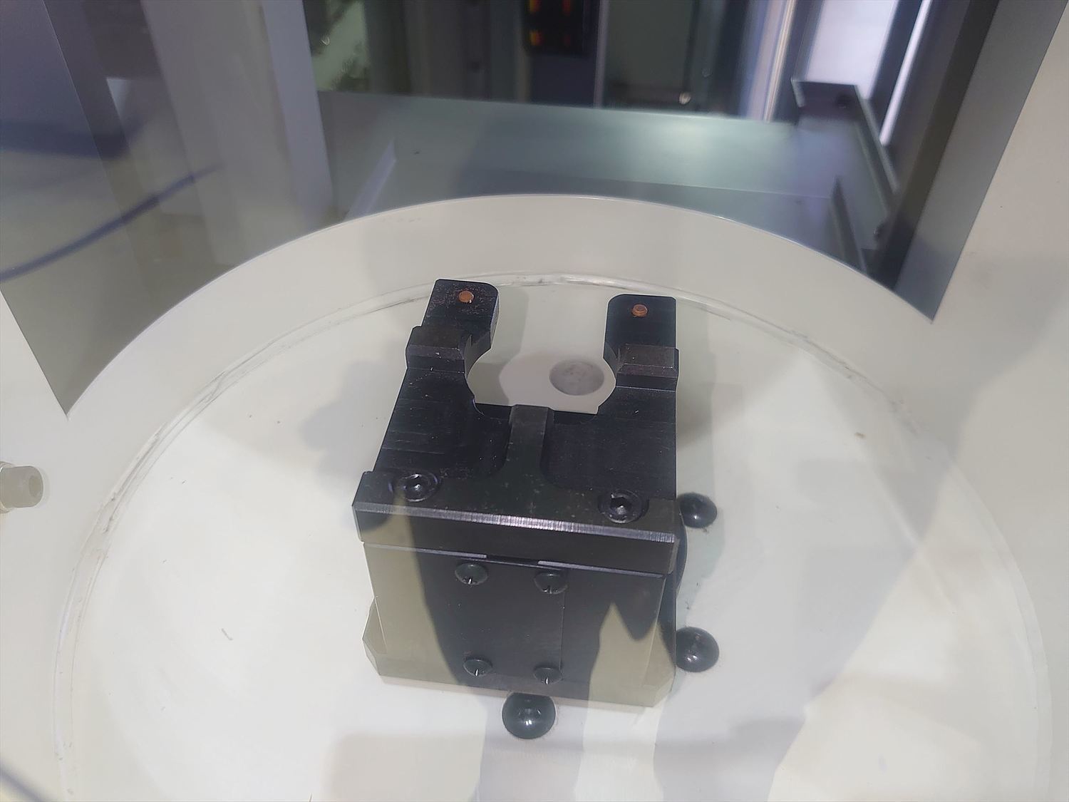 五軸加工中心 牧野V22-5XR 五軸加工中心 牧野V22-5XR