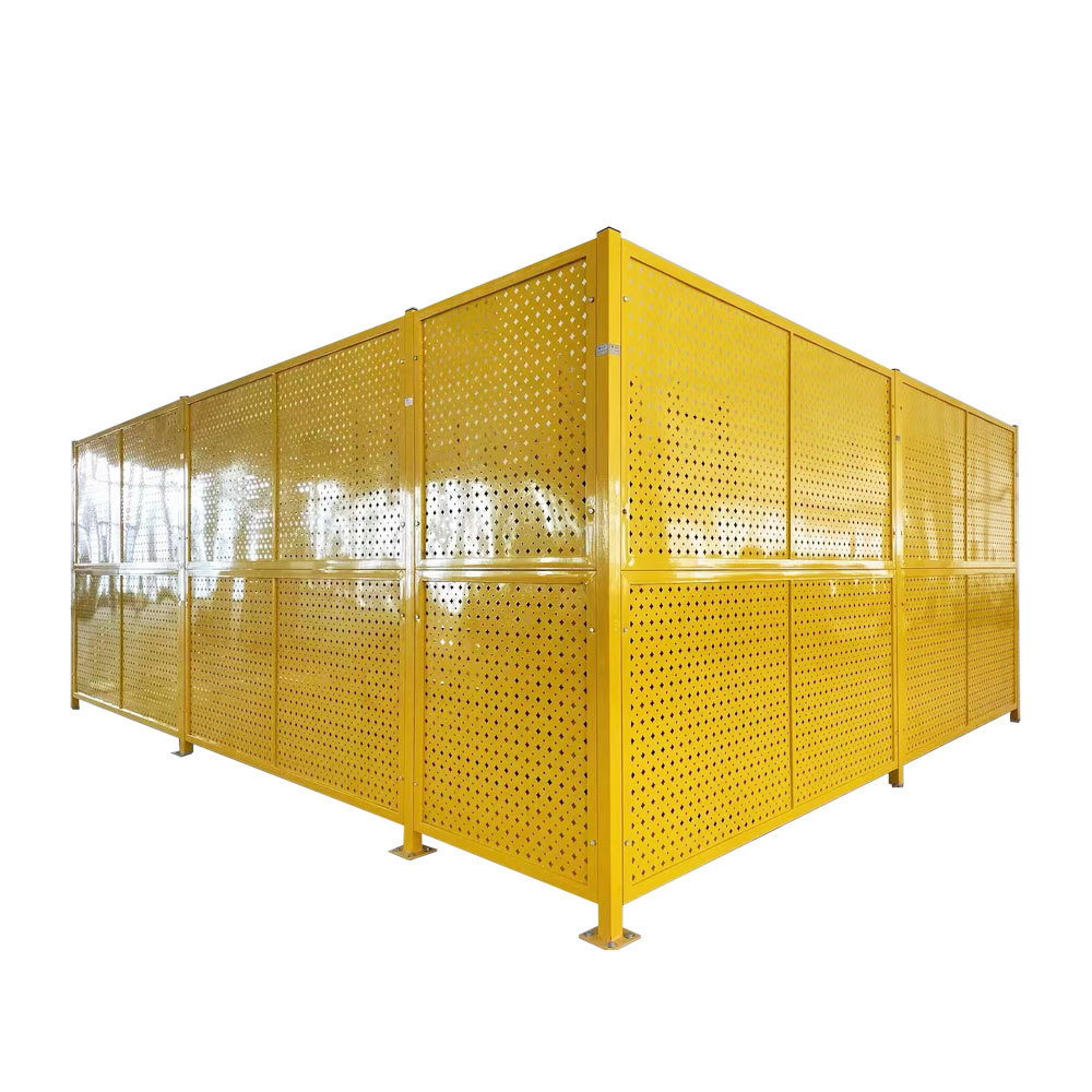Workshop isolation fence panel