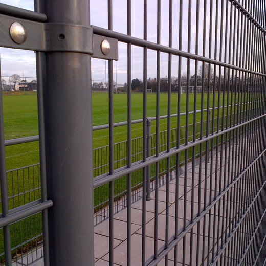 Hsj Double Rod Mat Grid Fence 2D Galvanized Twin Bar Wire Welded Mesh 868 656 for House Usage