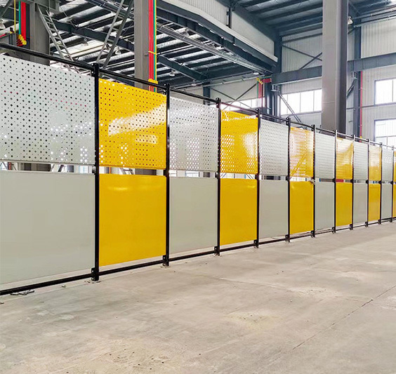 Workshop isolation fence panel