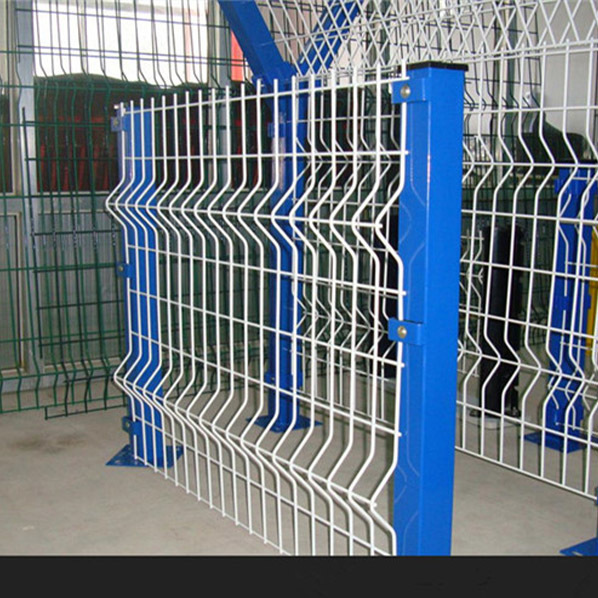 3D bending fence
