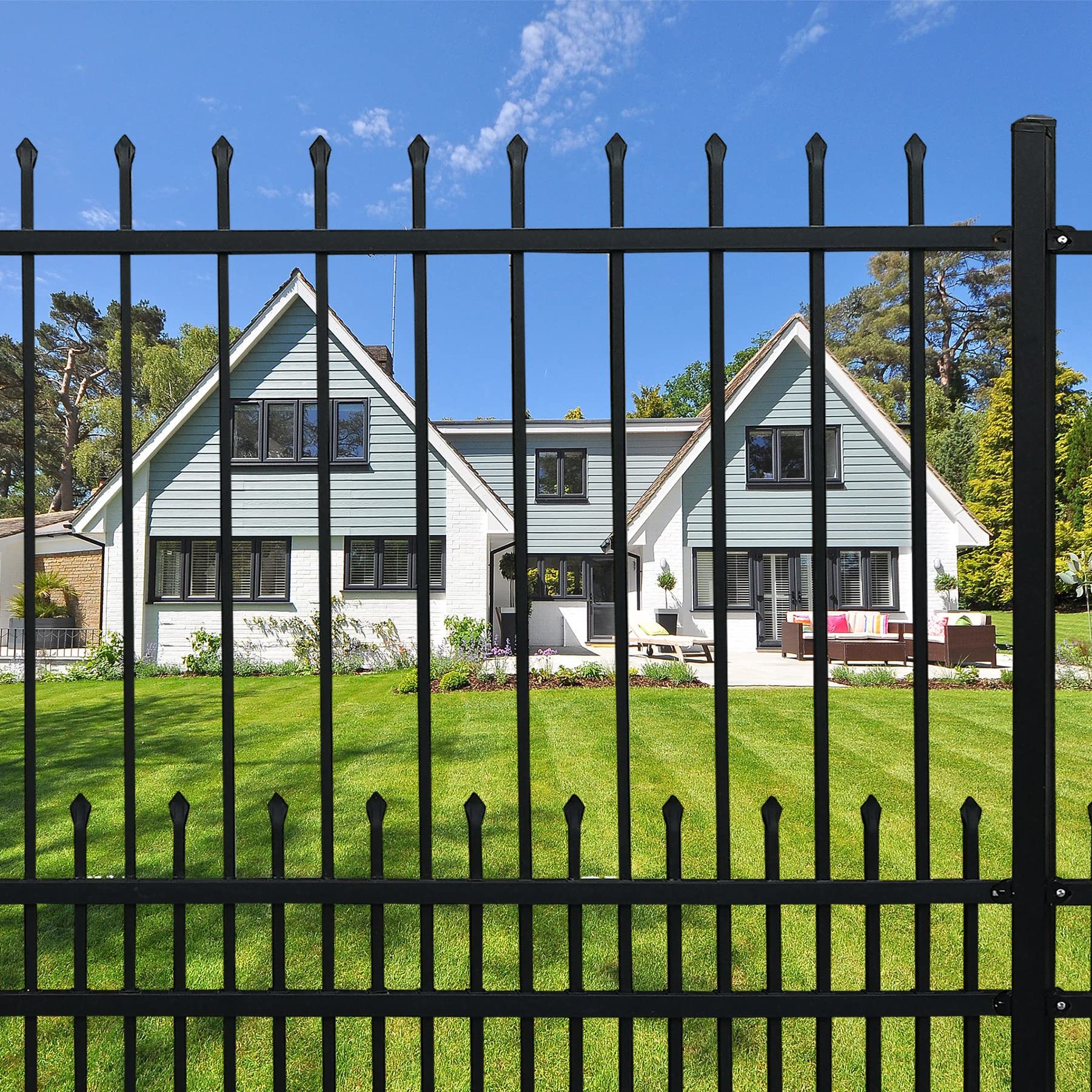 Hsj Wholesale Zinc Steel Powder Coated Safety Garden Fence Durable Square Tube Wrought Iron Fence with Ornamental Iron Steel Picket
