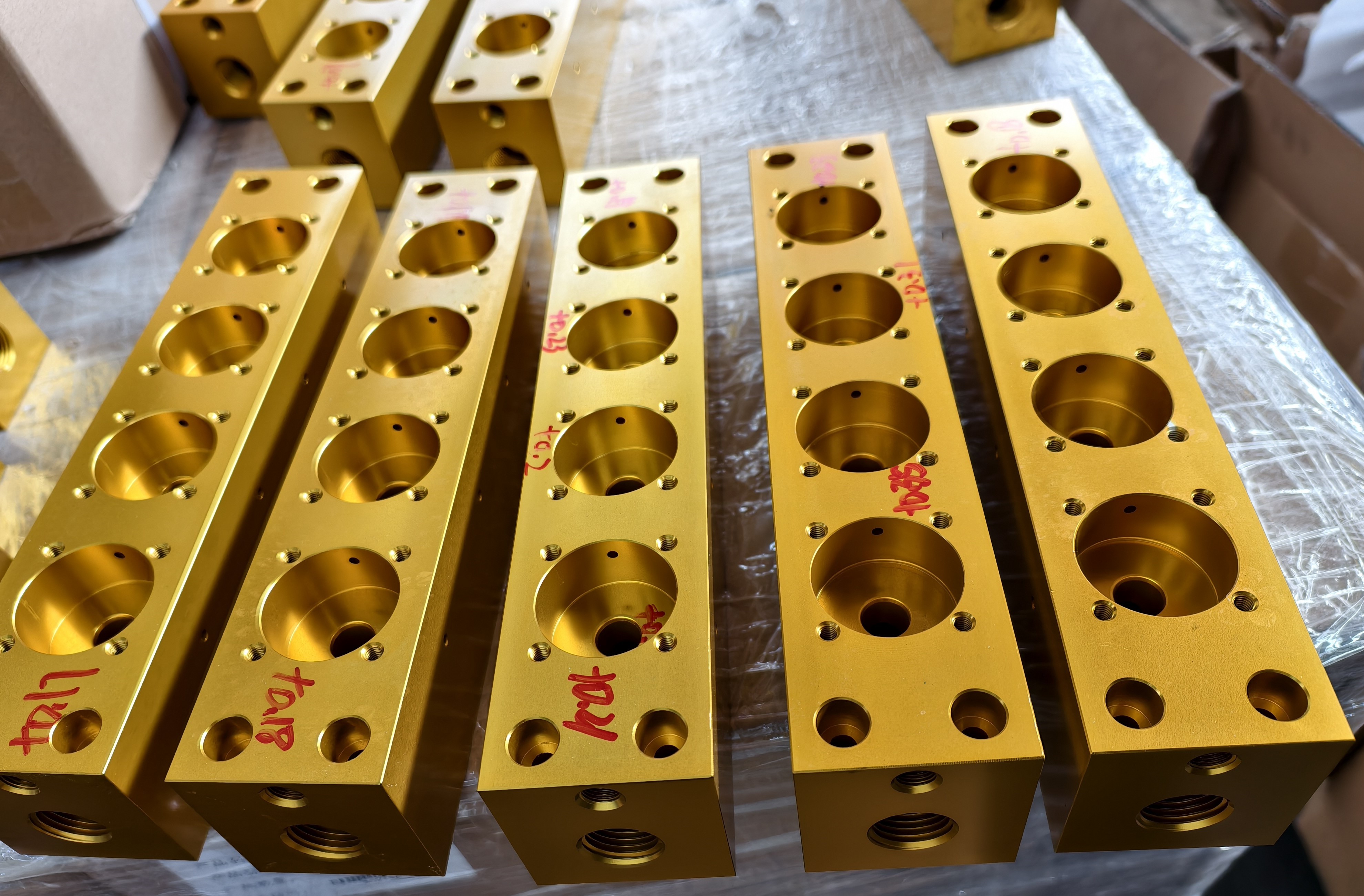 Open Die Forging Carbon Steel A3/A350 LF2/S235J2/S275jr Shaft Stub/Steel Tube/Hardware