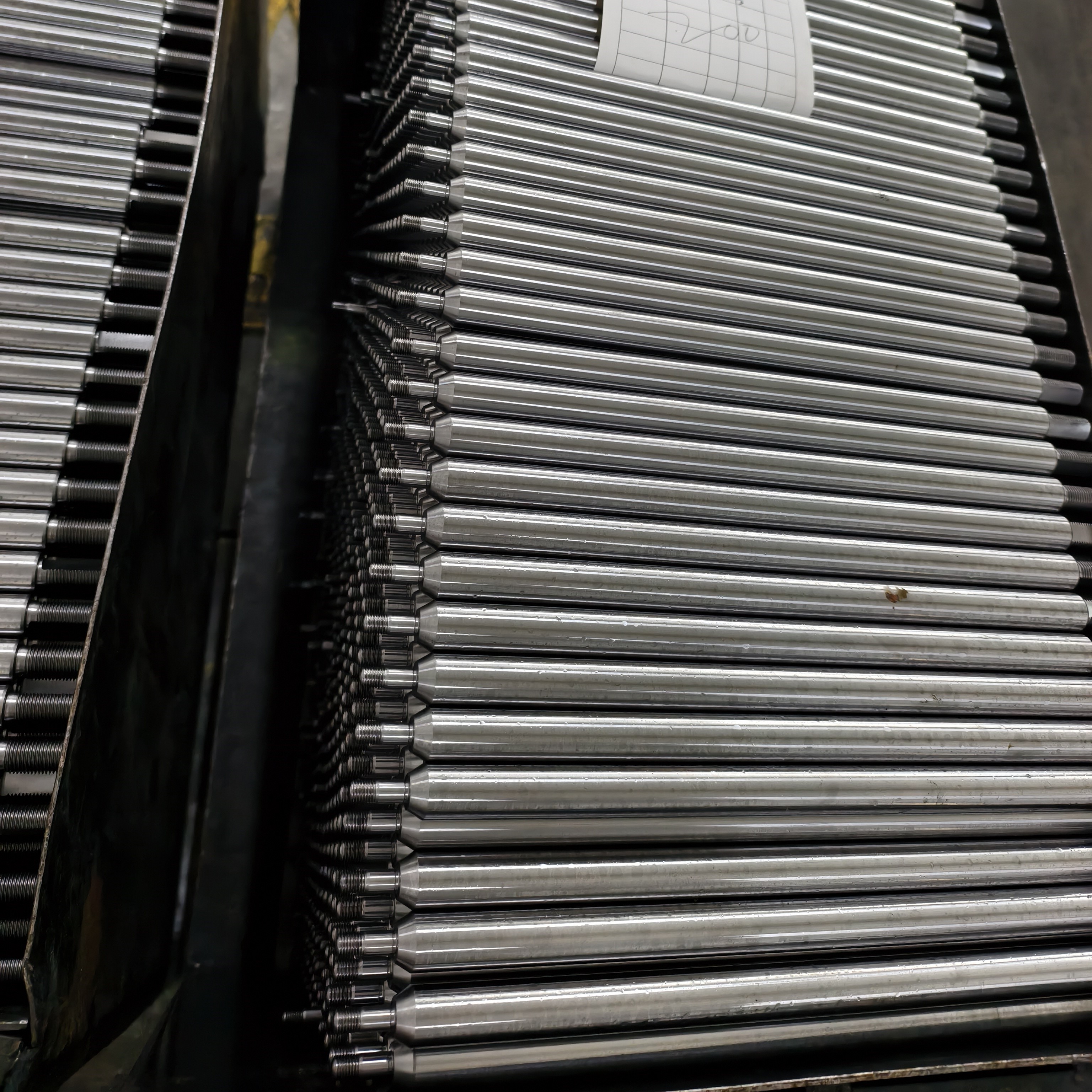 Turning black anodized steel pin shaft axis precision machinery