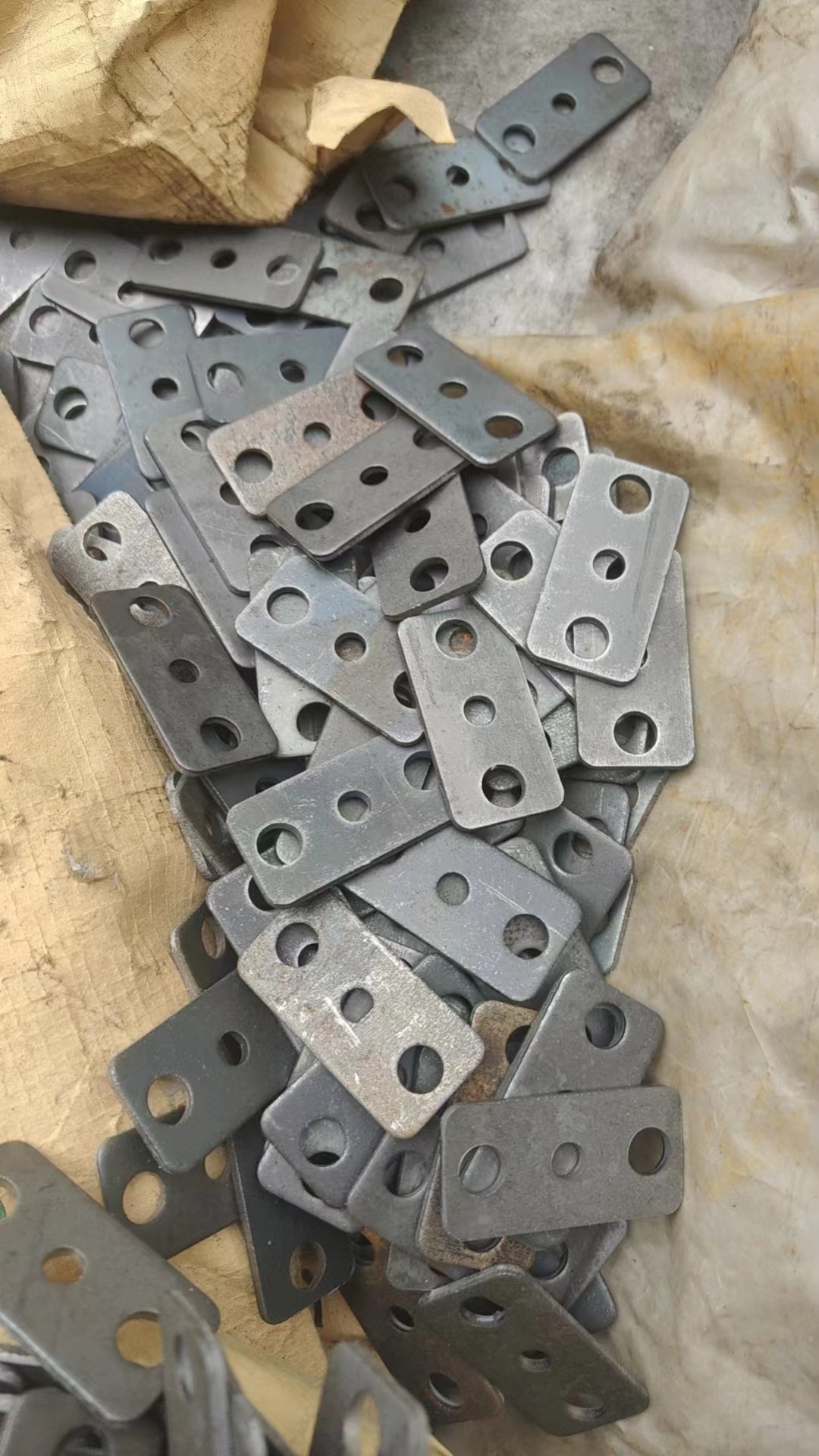 Customized Stamping Parts Q235 Steel Metal End Cap Copper Alloy Metal Liner Hard Alloy Metal Drill Bit