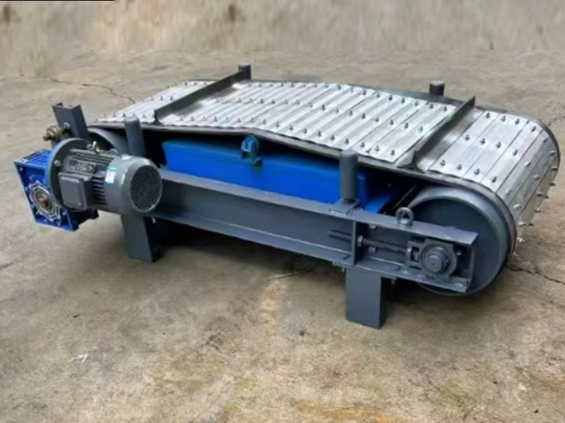 Armor self-unloading iron remover